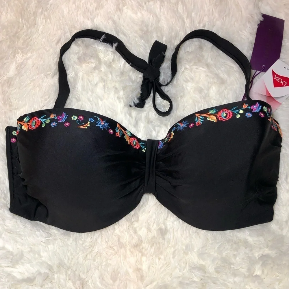 Black Floral Trim Balconette Bikini Top with Underwire